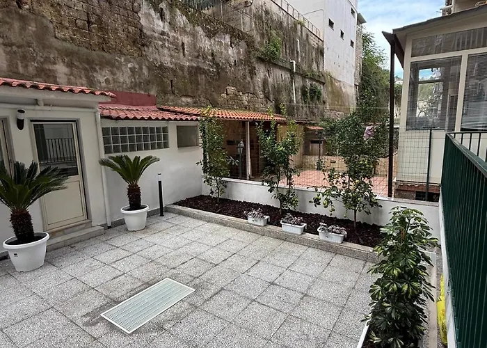 Guest house Dea & Garden 4*